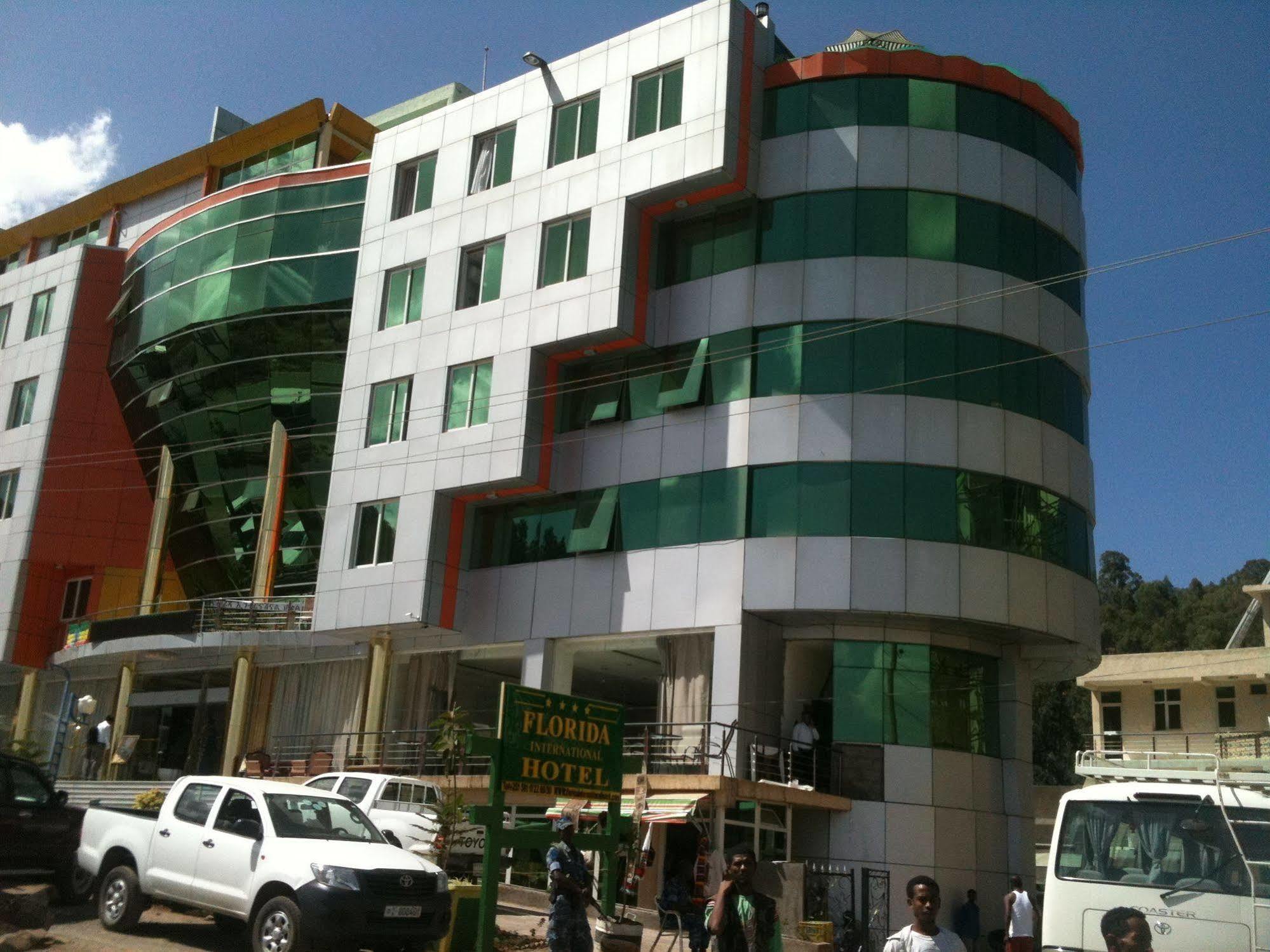 Florida International Hotel قوندر المظهر الخارجي الصورة